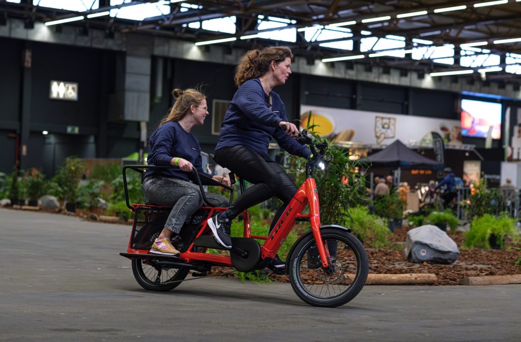 Trend in de e-bikemarkt: de longtails, ideaal als je iemand mee wilt nemen